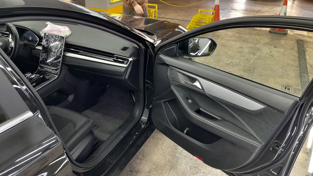 کی ام سی (KMC)-J7-1402