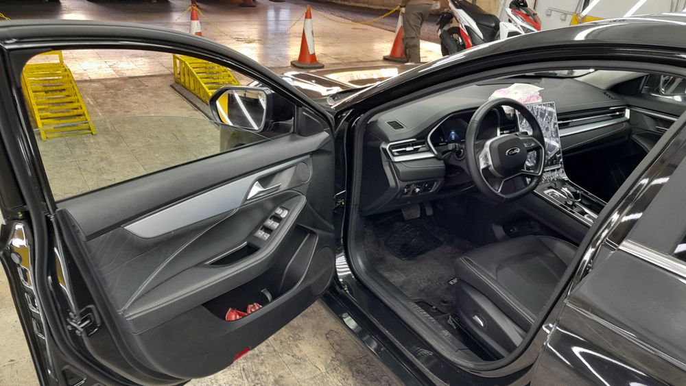 کی ام سی (KMC)-J7-1402