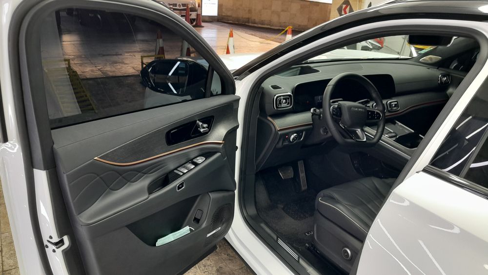 لوکانو-L8-2025