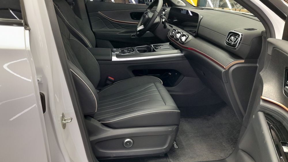 لوکانو-L8-2025