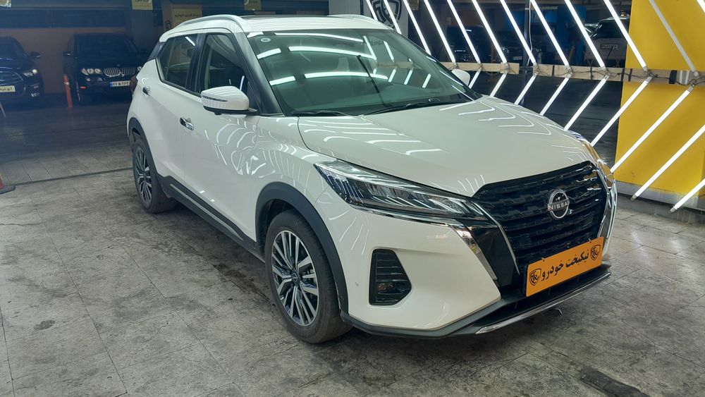 نیسان-کیکس-2024