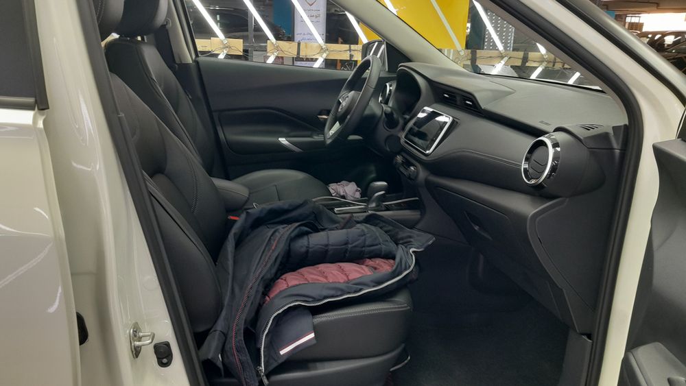 نیسان-کیکس-2024