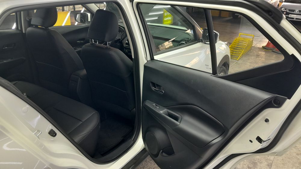 نیسان-کیکس-2024