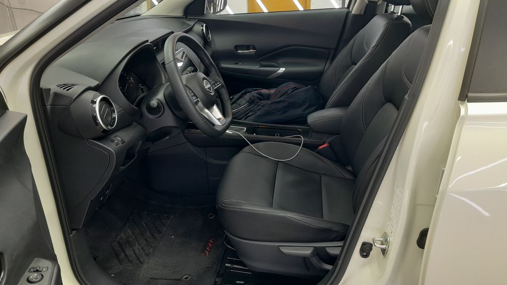 نیسان-کیکس-2024