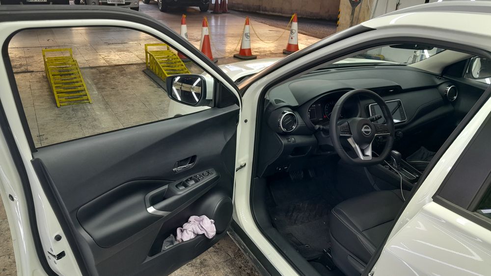 نیسان-کیکس-2024