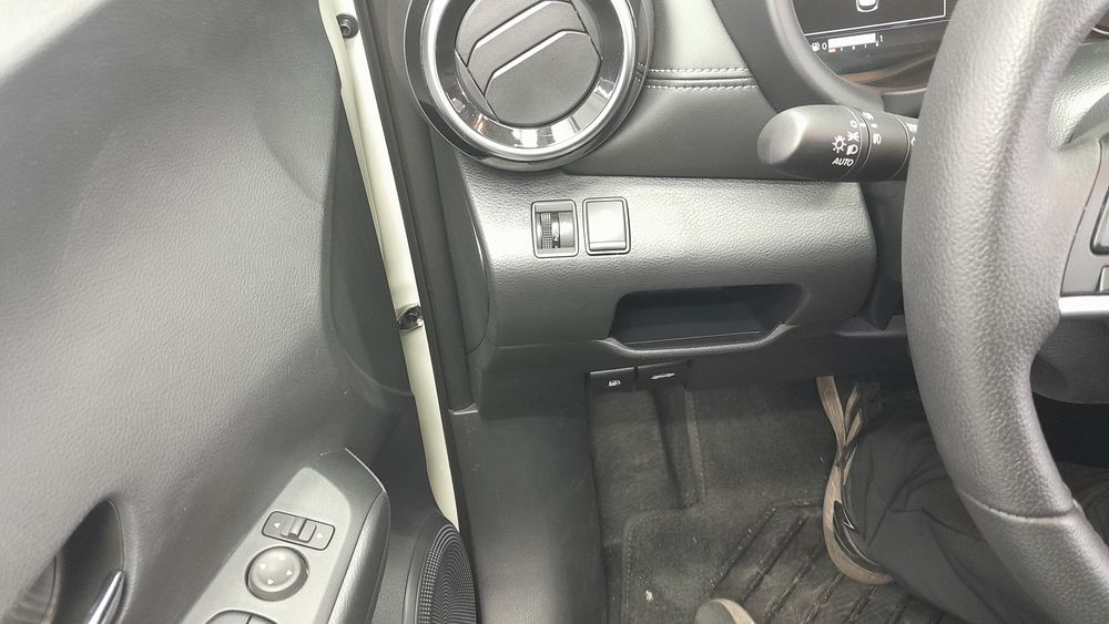 نیسان-کیکس-2024