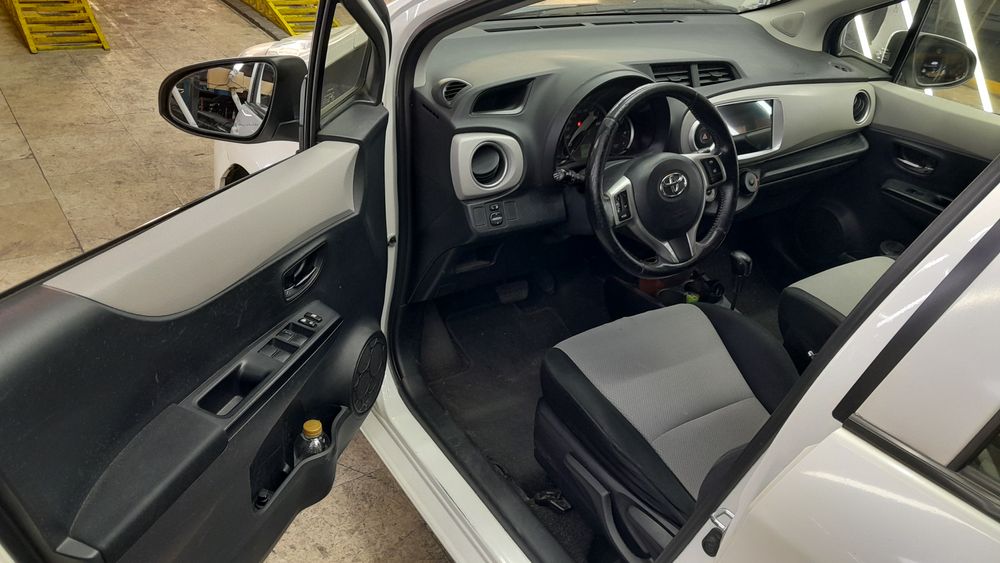 تویوتا-یاریس-2013