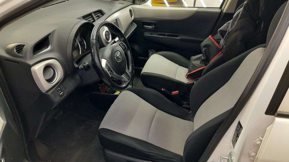 تویوتا-یاریس-2013