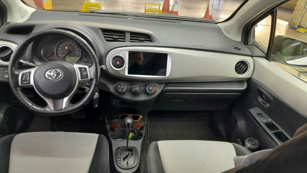 تویوتا-یاریس-2013