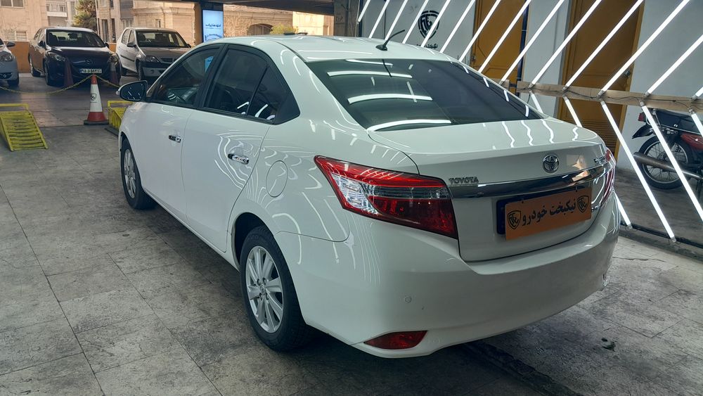 تویوتا-یاریس-2016