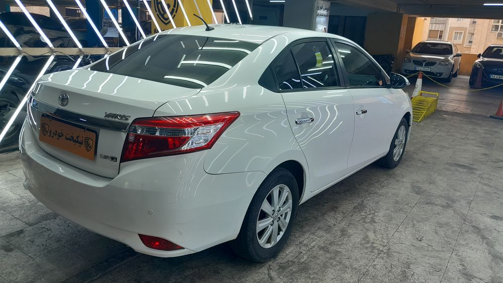 تویوتا-یاریس-2016