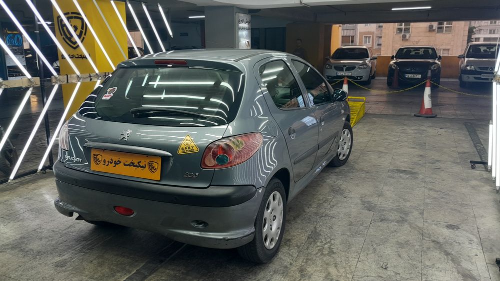 پژو-206-1395