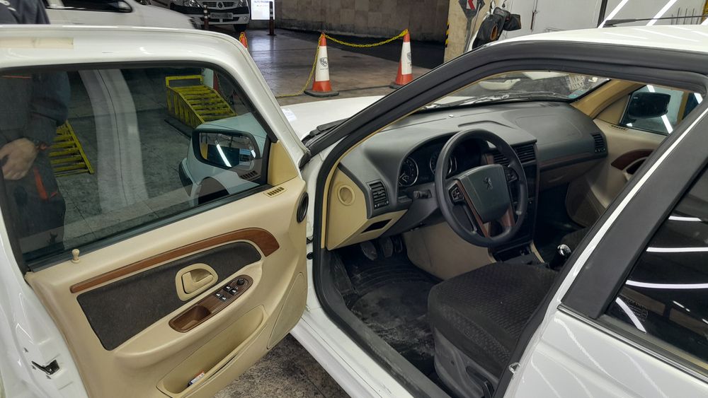 پژو-پارس-1400