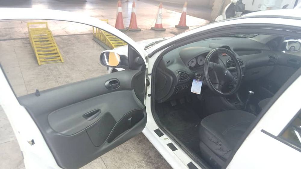 پژو-206 صندوقدار-1397