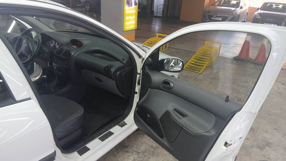 پژو-206 صندوقدار-1397