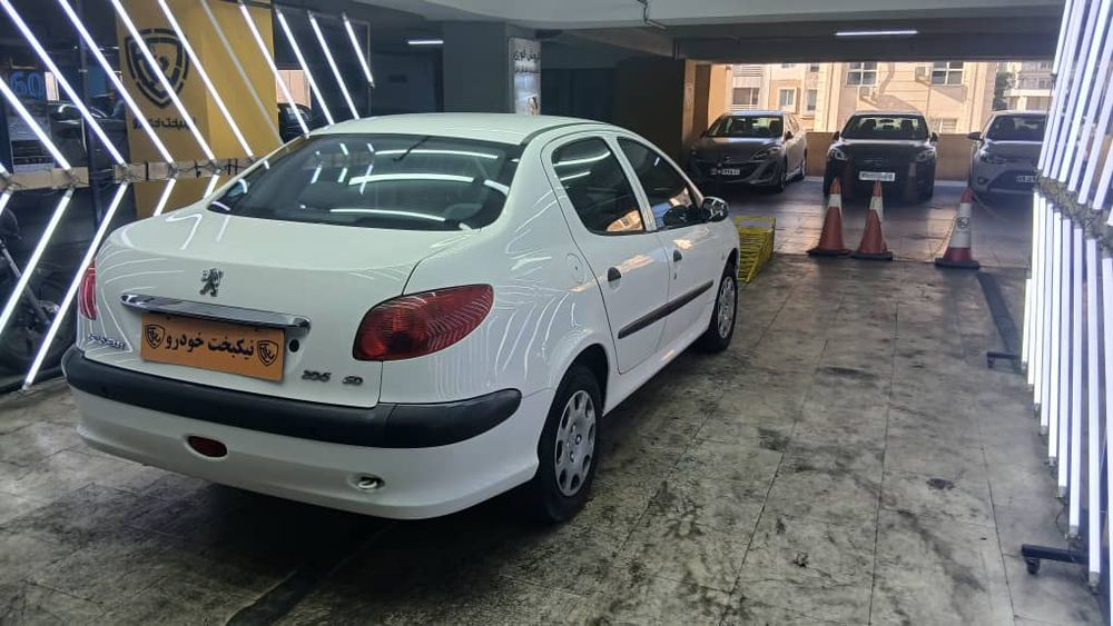 پژو-206 صندوقدار-1397