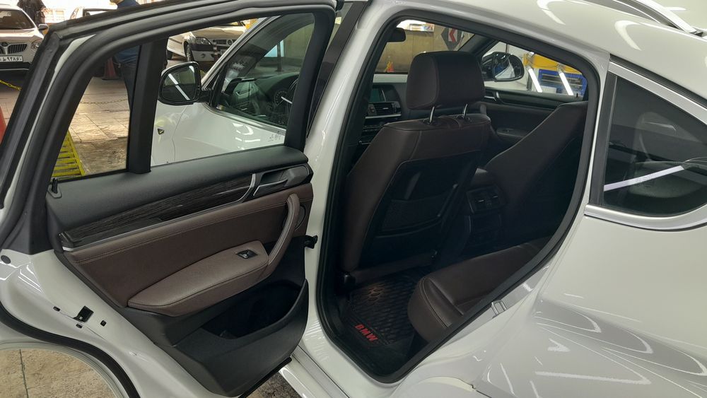 بی ام و-X4-2016