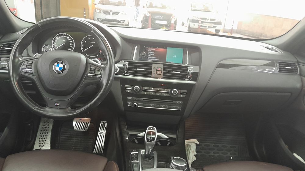 بی ام و-X4-2016