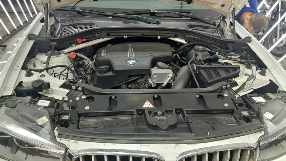 بی ام و-X4-2016