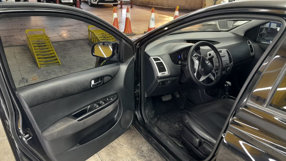 هیوندای-i20-2012