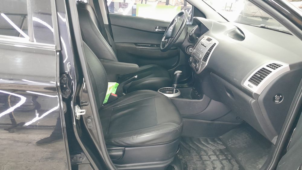 هیوندای-i20-2012