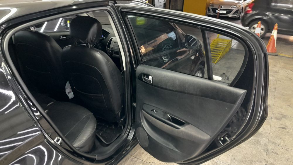 هیوندای-i20-2012