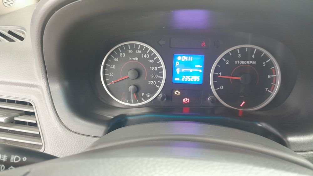 ام وی ام-550-1394