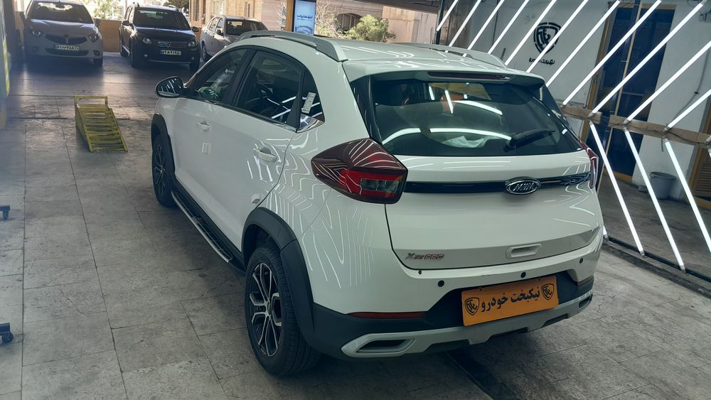 ام وی ام-x22-1403