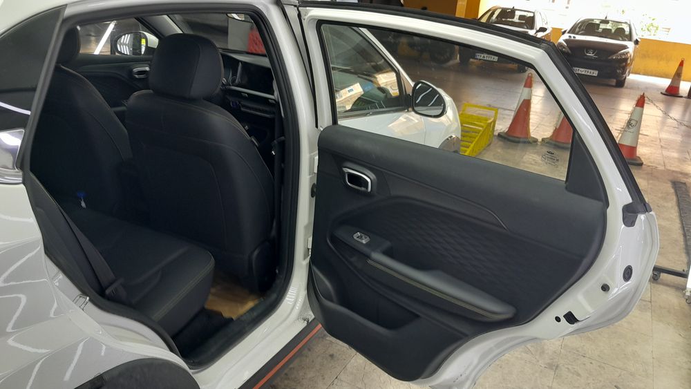 ام وی ام-X33-1404