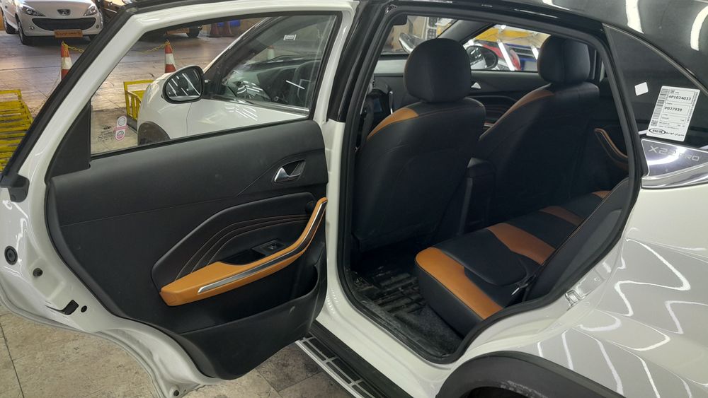 ام وی ام-x22-1402