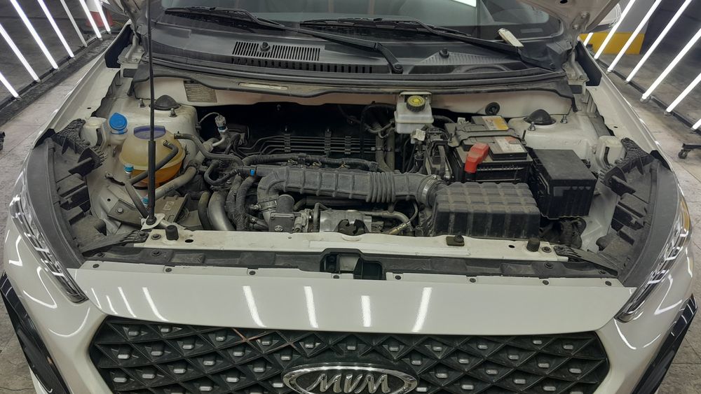 ام وی ام-x22-1402