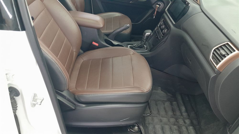 ام وی ام-X33 S-1401