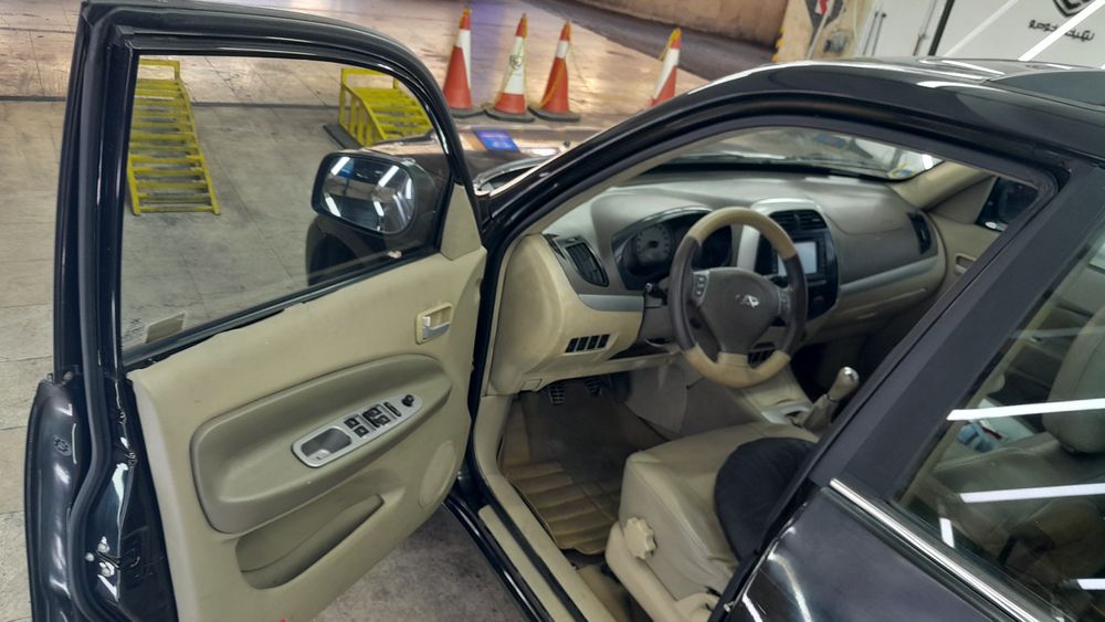 ام وی ام-X33-1391