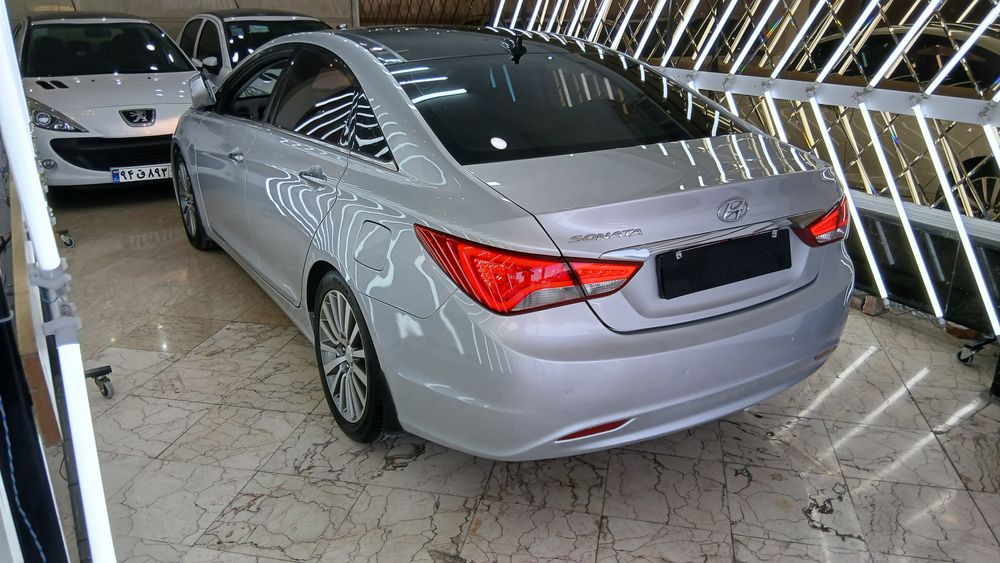 هیوندای-سوناتا-2014
