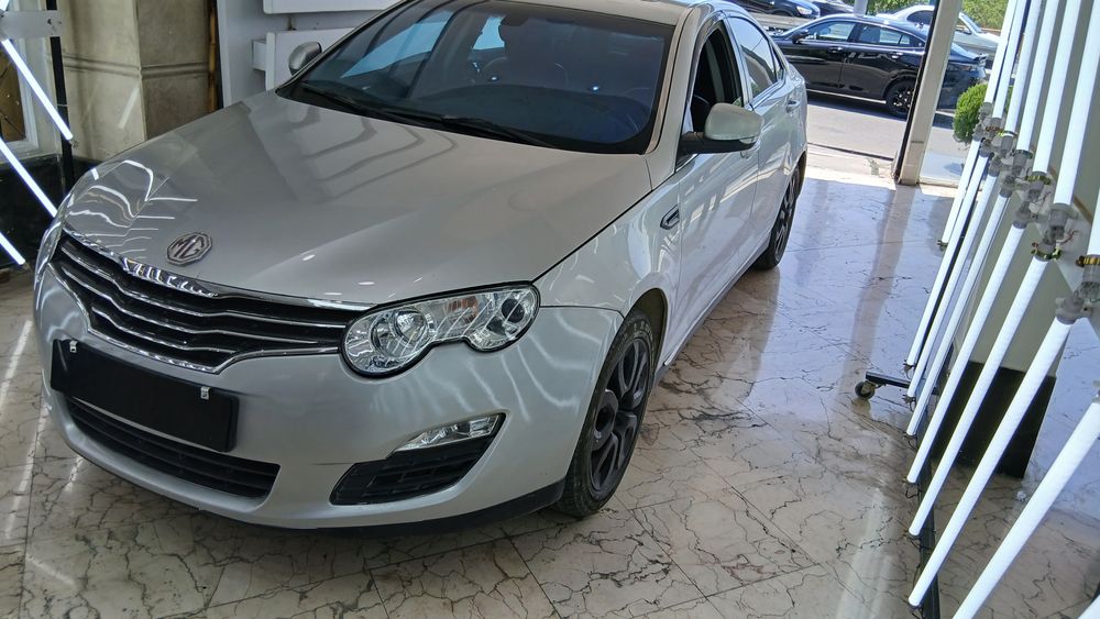ام جی-550-2012
