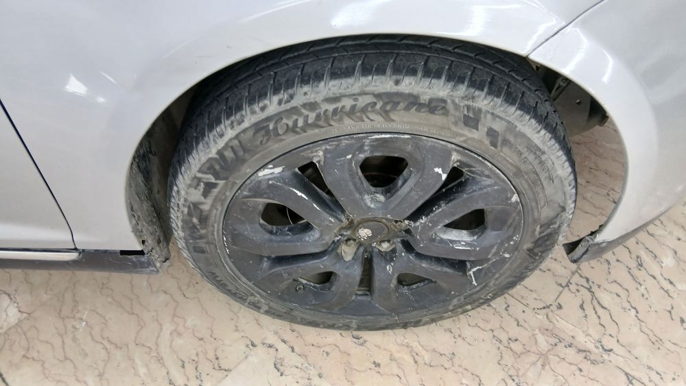 ام جی-550-2012