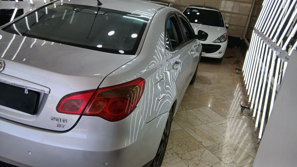 ام جی-550-2012