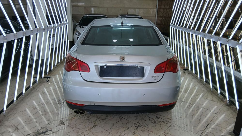 ام جی-550-2012