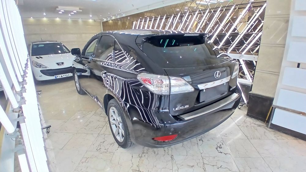 لکسوس-RX-2012
