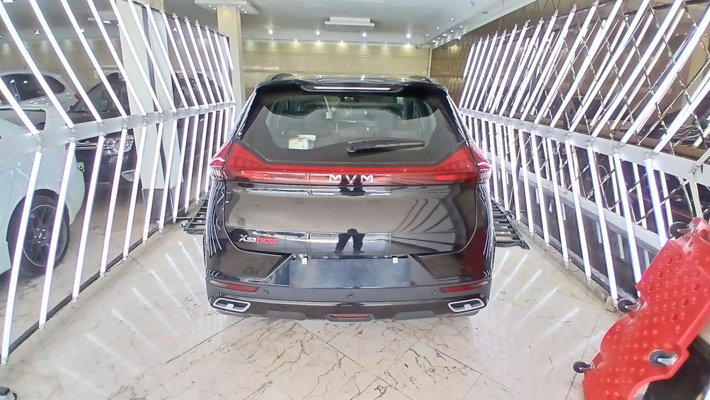 ام وی ام-X33-1403