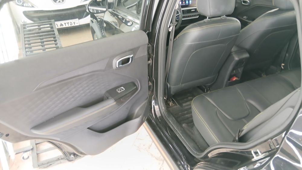 ام وی ام-X33-1403