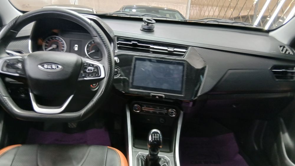 ام وی ام-x22-1404