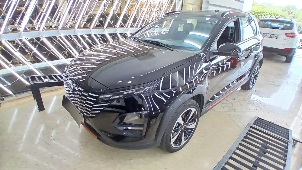 ام وی ام-X33-1403
