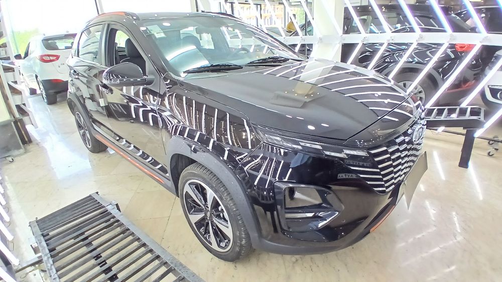 ام وی ام-X33-1403