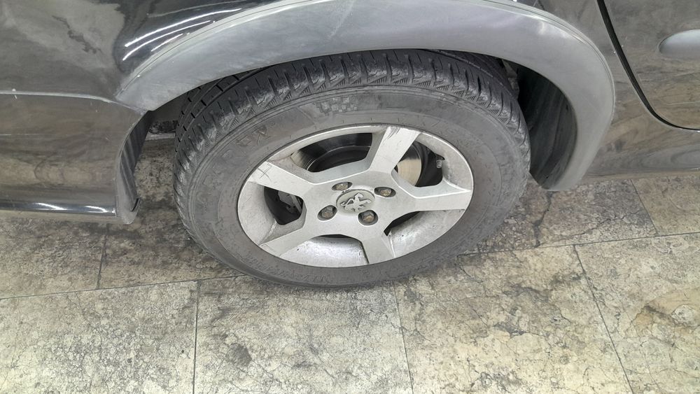 پژو-206 صندوقدار-1391