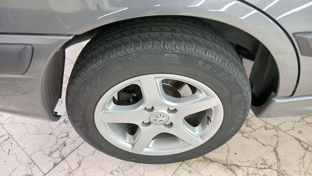 پژو-پارس LX tu5-1393