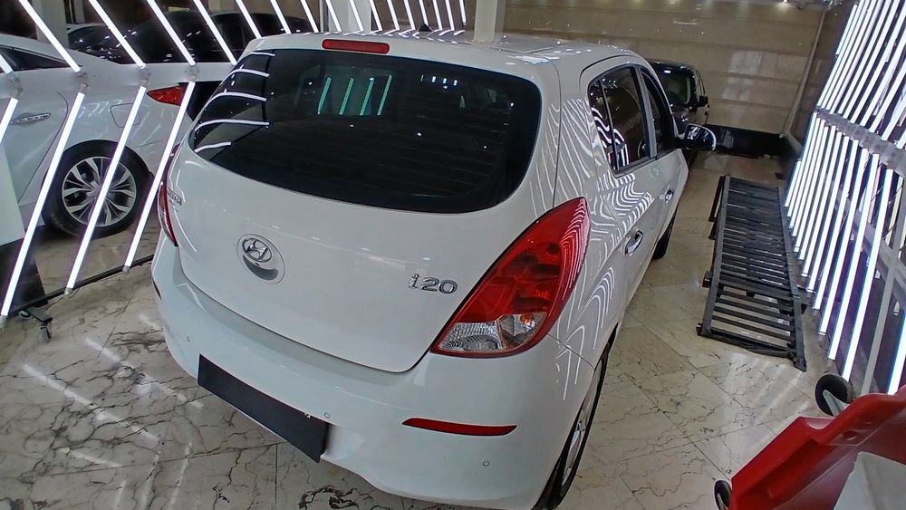 هیوندای-i20-2013