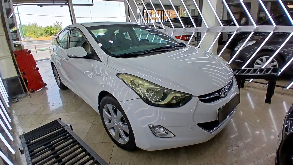 هیوندای-النترا-2014