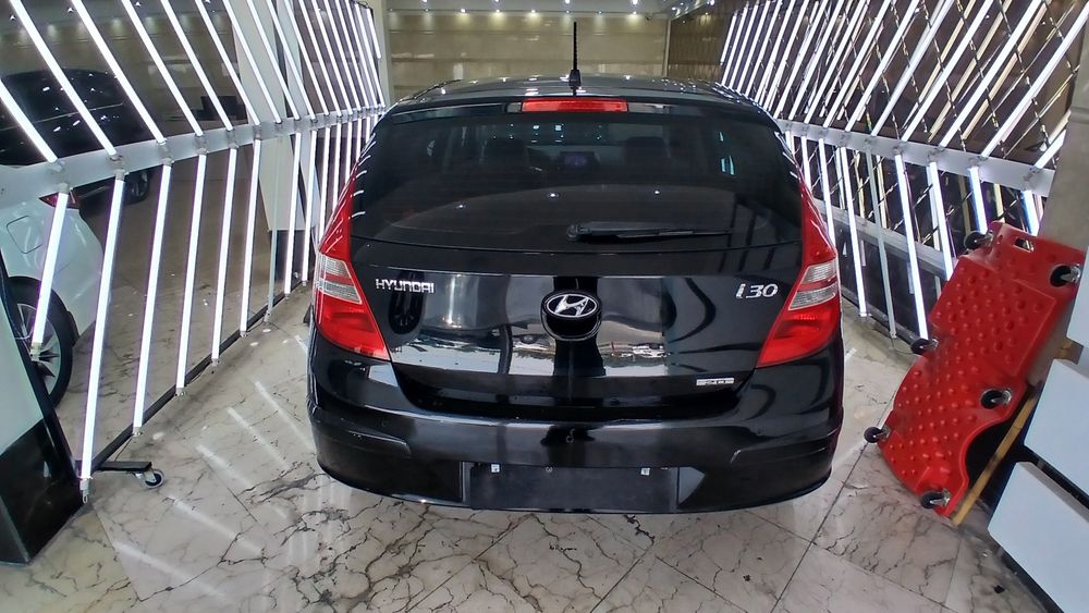 هیوندای-i30-2012