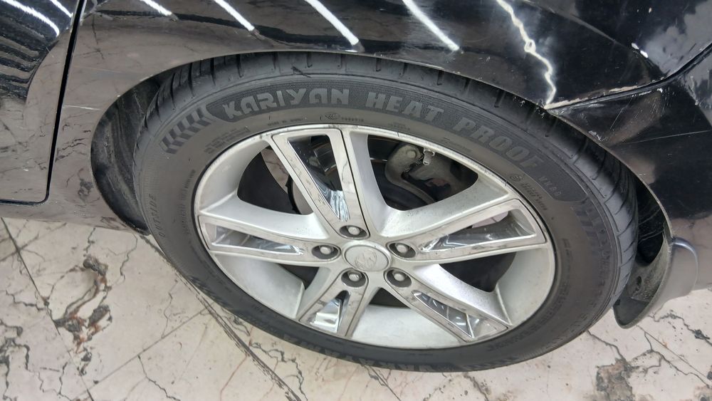 هیوندای-i30-2012